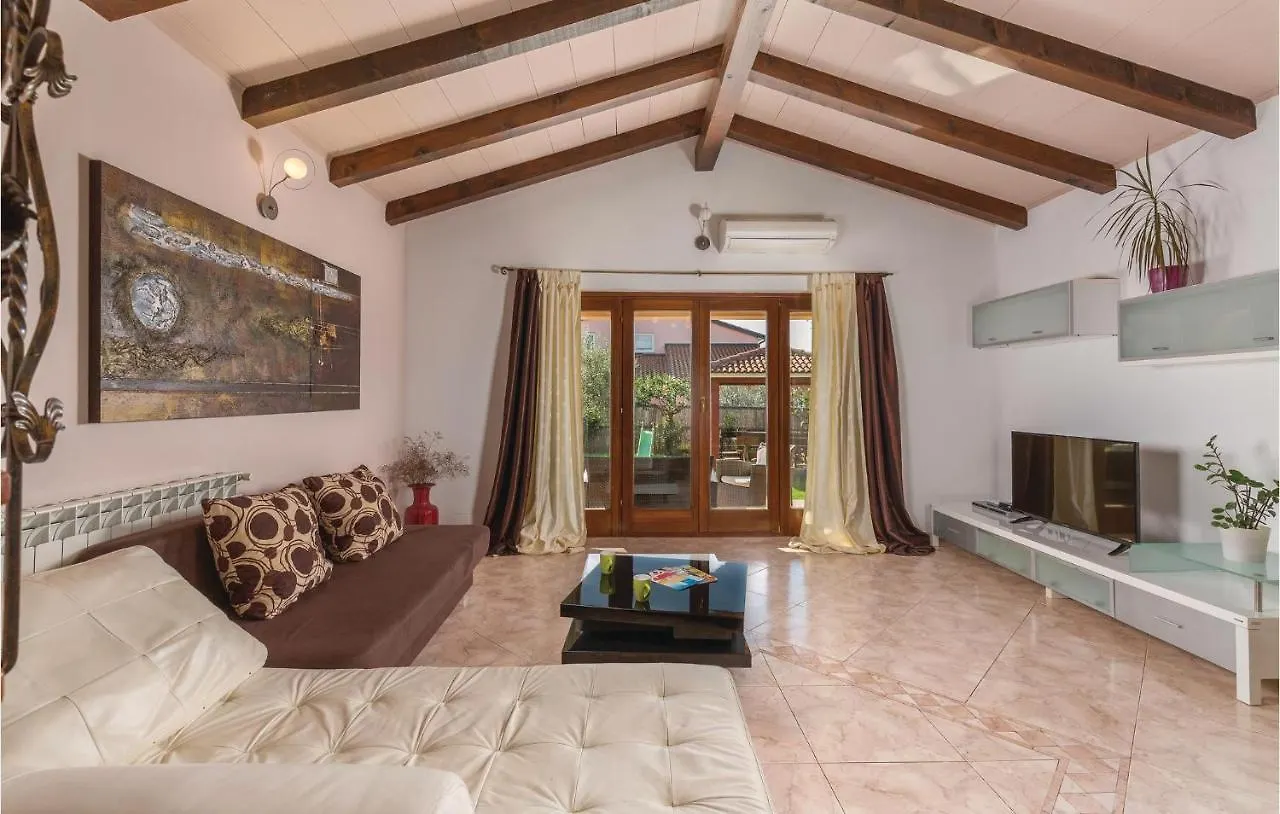 Beautiful Home In Novigrad With Wifi Casa vacanze